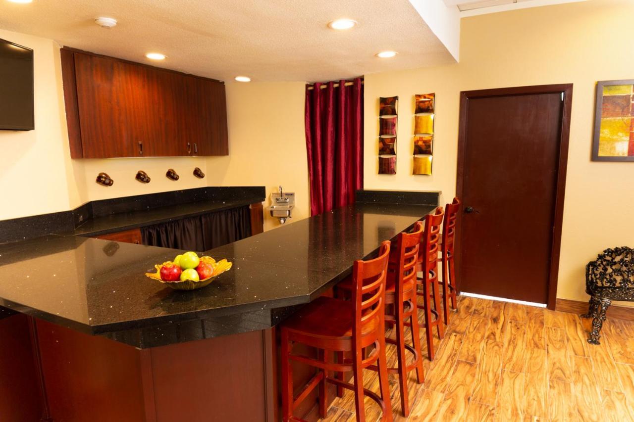 Ponderosa Inn Gresham Ngoại thất bức ảnh